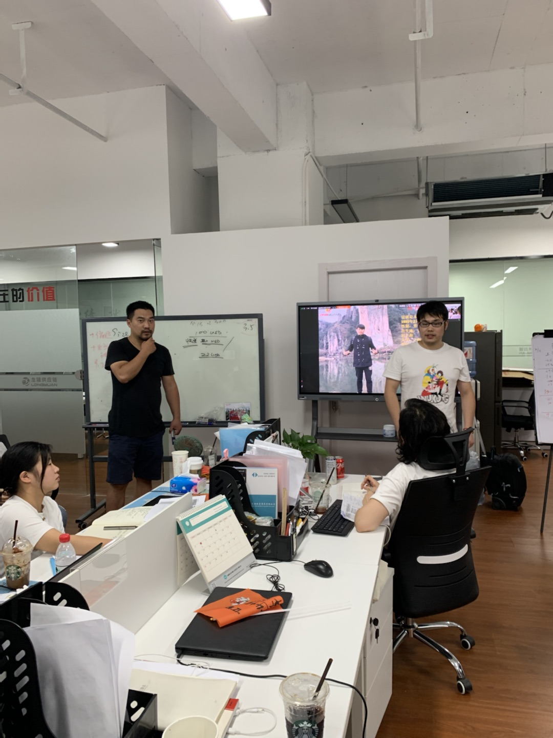 1648551339525244.jpg 鲍悦团队销售-龙辕周杰伦分享自己挖掘客户信息.jpg